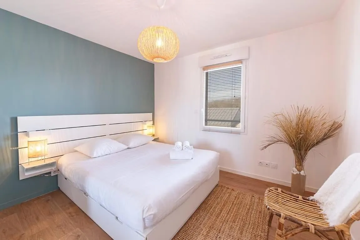Le Magellan - Logement Neuf, Parking, Grand Balcon Dinard 0*,